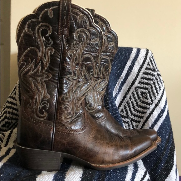 Ariat Shoes - Ariat Cowgirl Boots